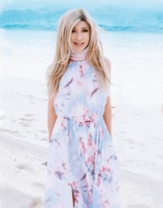 jessie chung 钟洁希 锺洁希